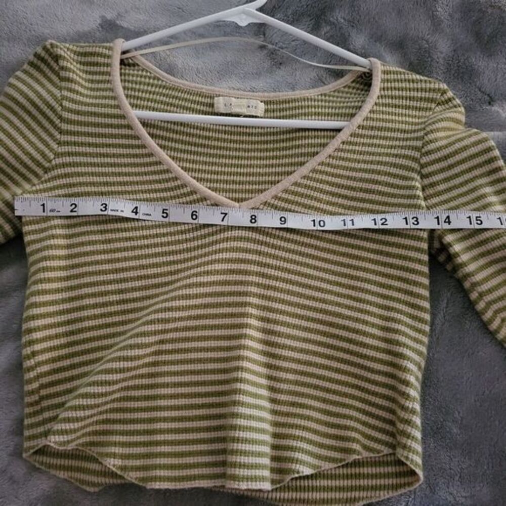 Pacsun LA Hearts Women's Long Sleeve Green/White‎ Cropped Top Small/Medium -H024 - Picture 11 of 15